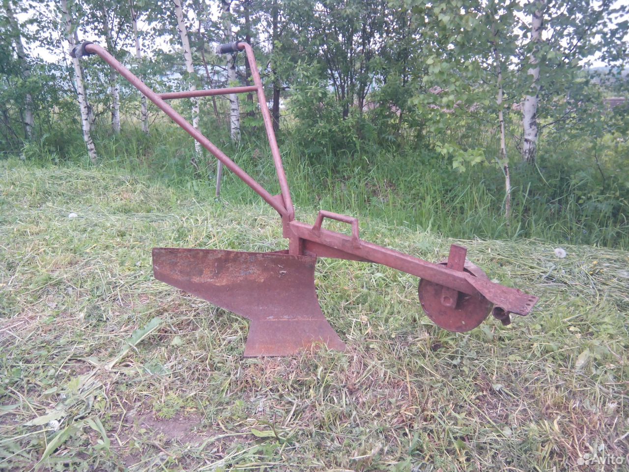 Авито плуги удмуртия. 2. Плуг 1l-220. Плуг для трактора мтз-82. Плн-4-35.