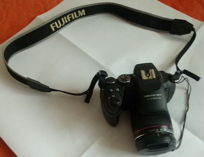 FujiFilm FinePix HS 22 EXR