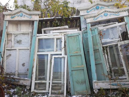 Белорецк услуги. Отдам старые окна. Уральские окна Белорецк. Старые окна бу. Старые оконные рамы авито.