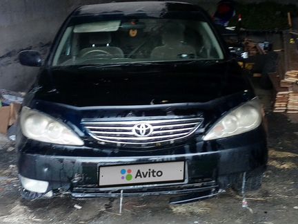 Toyota Camry 2.4 AT, 2005, седан, битый