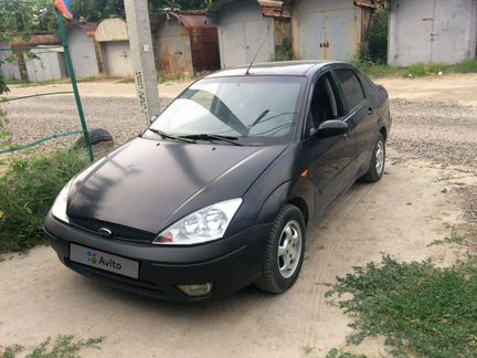 Ford Focus 1.6 МТ, 2005, седан