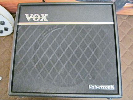 Гитарный комбик VOX valvetronix VT 80+