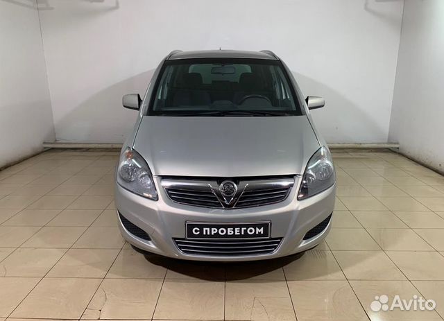 Opel Zafira `2011