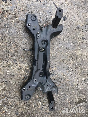 Подрамник Volkswagen polo sedan