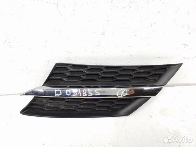 Решетка радиатора левая часть Toyota RAV4 CA40