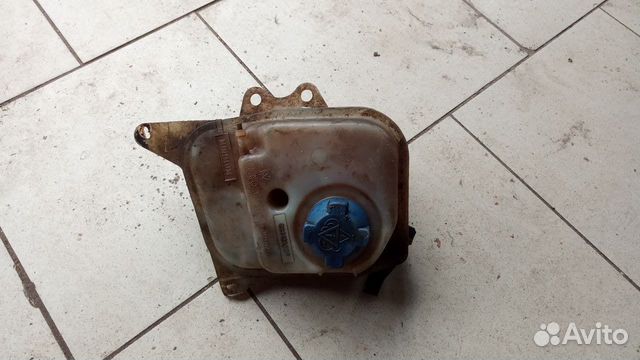 Расширительный бачок audi 80 90 b3