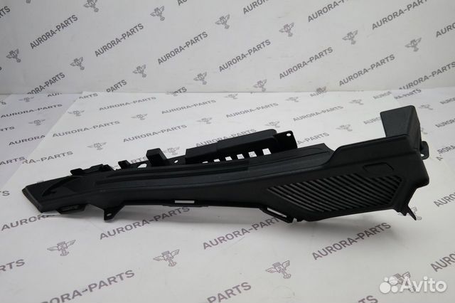 Направляющая шторки BMW X5 F15
