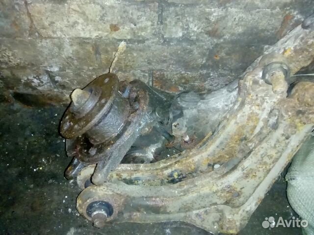 Для mercedes vito рычаг подвески левый задний