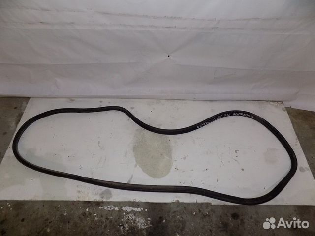 Уплотнитель багажника Corolla E15 2006-2013