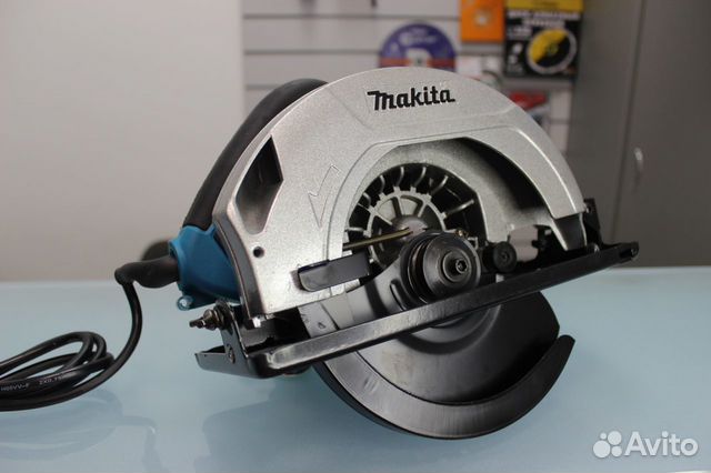 Циркулярная пила makita