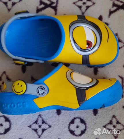 crocs 35
