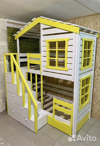 Кровать домик