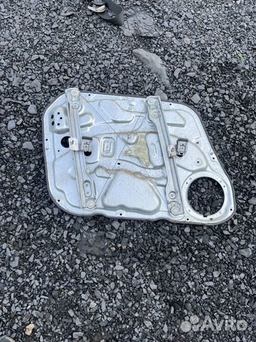 Стеклоподъемник передний правый Hyundai i30 07-12