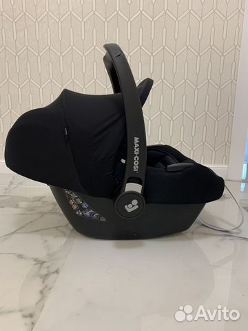 Автокресло maxi cosi Tinca Essential black