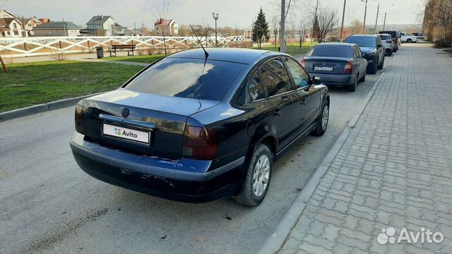 Volkswagen Passat 1.6 МТ, 1999, 100 000 км