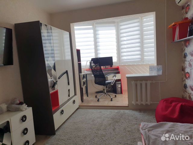 

2-к. квартира, 55 м², 3/9 эт.