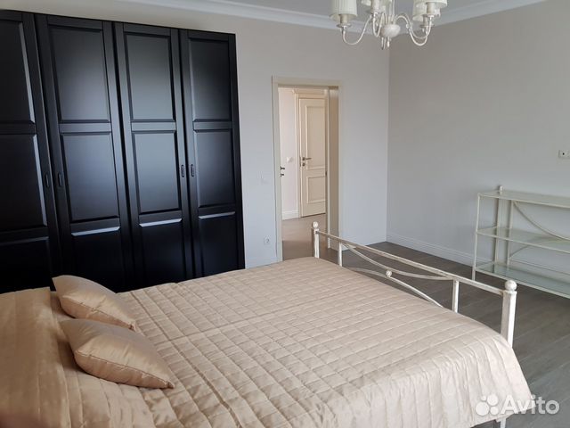 

5-к. коттедж, 240 м²