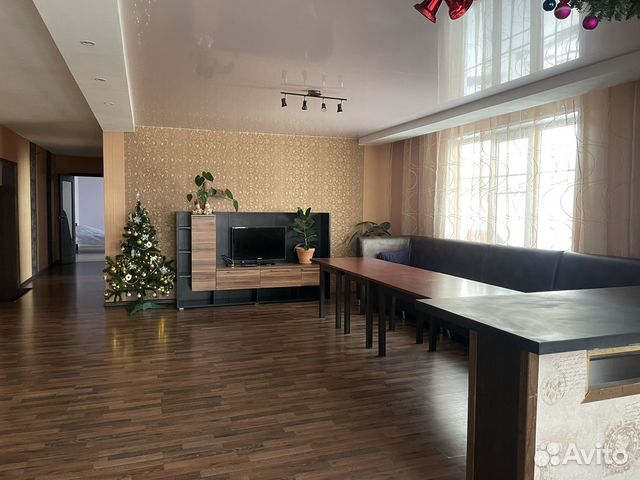 

Дом 140 м² на участке 10 сот.