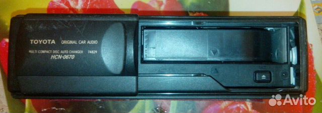 CD-чейнджер на 6 дисков Toyota Panasonic HCN-0670 CD-чейнджер на 6 дисков Toyota Panasonic HCN-0670