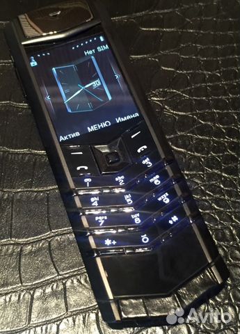 Vertu Signature S Design Black Alligator