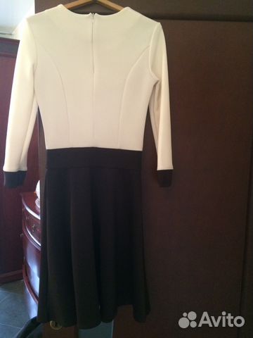 Платье черно-белое