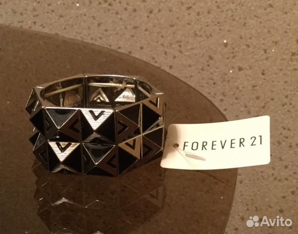 Широкий браслет forever 21 Широкий браслет forever 21