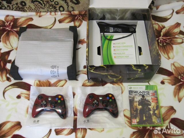 Limited Xbox 360 Slim 320 Gb Gears of War 3 Editio