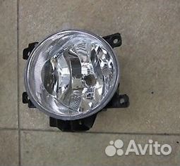 Противотуманная фара Toyota RAV4 c 2013 года