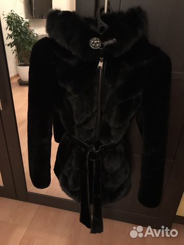 Мутоновая шуба с отделкой из норки