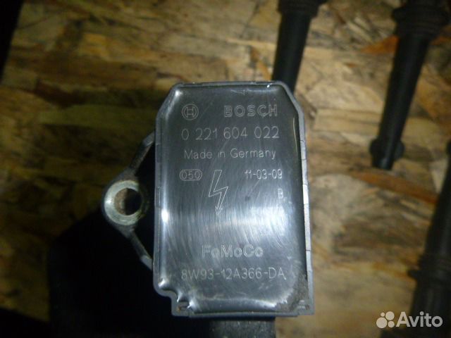 Катушка зажигания 8W93-12A366-DA Land Rover Катушка зажигания 8W93-12A366-DA Land Rover
