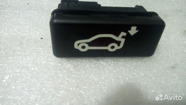 Кнопка открывания багажника BMW E70 E71 E39 E65 Кнопка открывания багажника BMW E70 E71 E39 E65