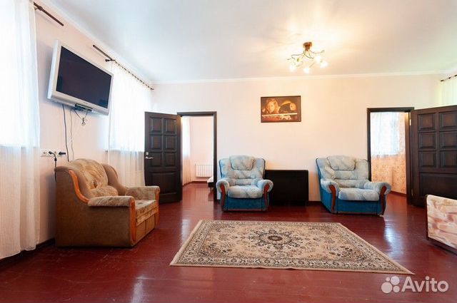 

2-к. дом, 240 м²