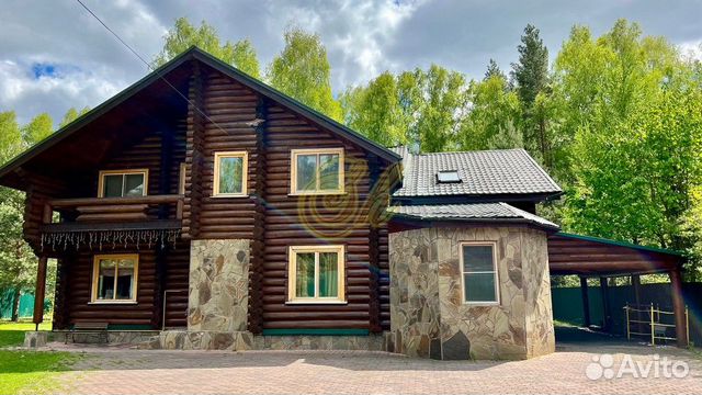 

5-к. коттедж, 350 м²