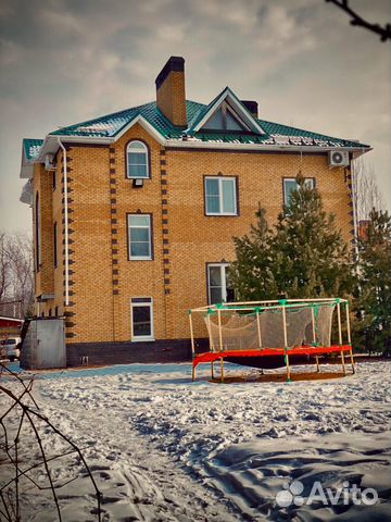 

10-к. и более коттедж, 500 м²