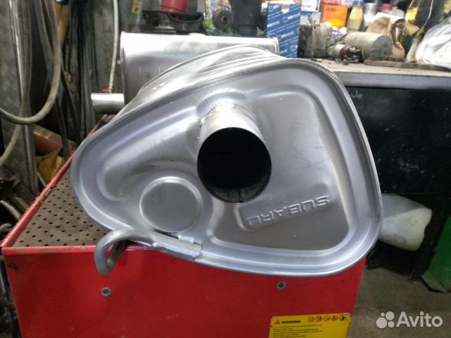 Задняя часть глушителя левая,правая Субару Форесте