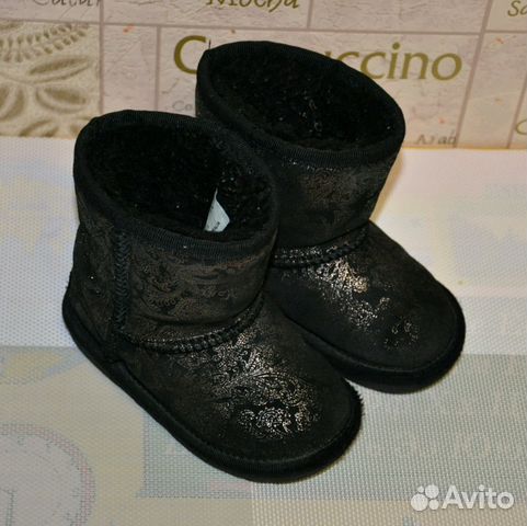 Сапоги зимние Угги UGG 25 размер Сапоги зимние Угги UGG 25 размер