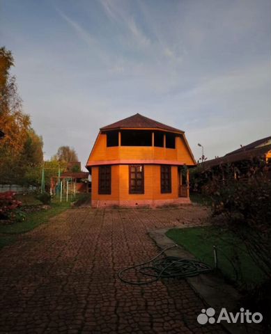 

6-к. дом, 400 м²