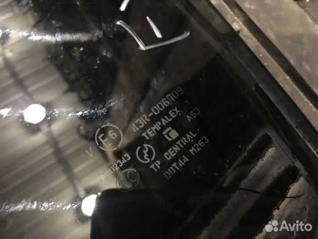 Стекло двери задней левой для Infiniti FX (S50)