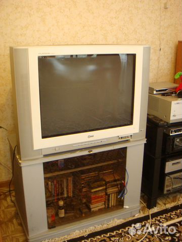 Телевизор LG RT-29FA31
