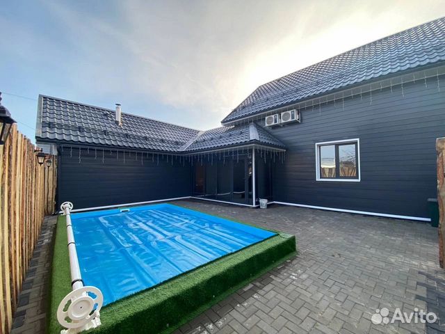 

2-к. коттедж, 300 м²