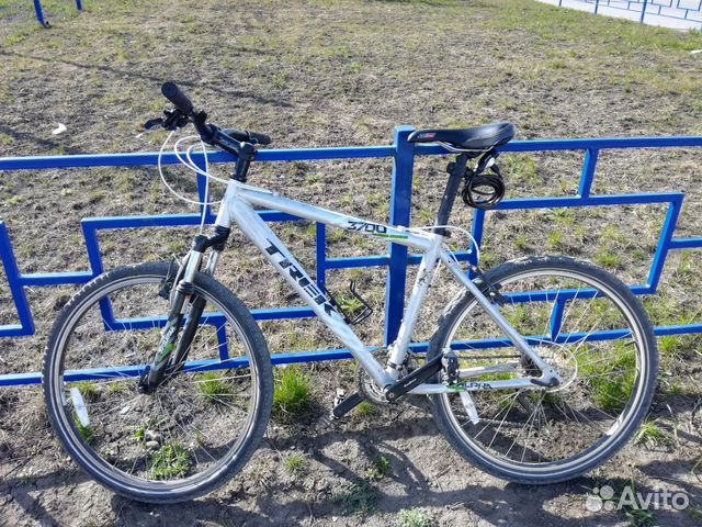 trek 3700 blue