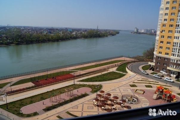 2-к квартира, 85 м², 17/24 эт.