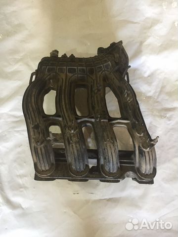 Коллектор впускной Приора