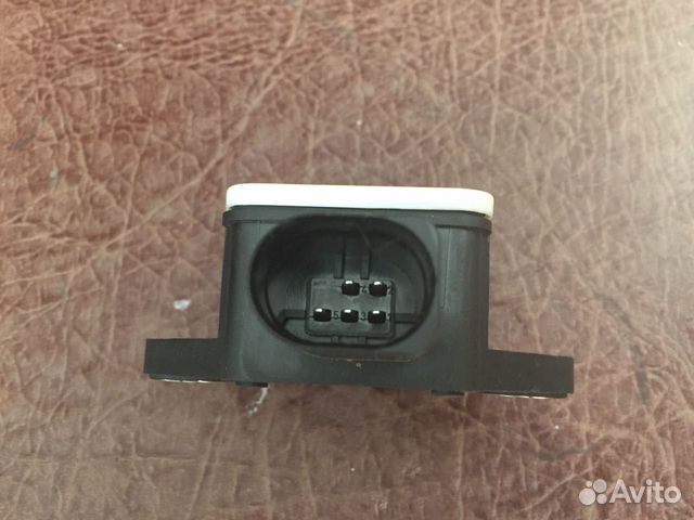 Датчик ускорения 8K0907637A Audi