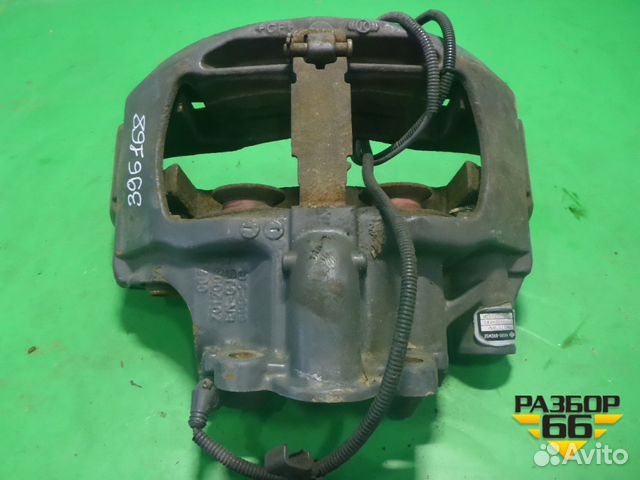 Суппорт передний левый Mercedes Benz truck Axor 2