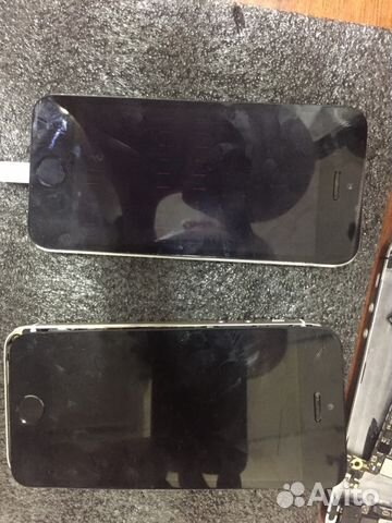 Четыре iPhone на запчасти 5s Четыре iPhone на запчасти 5s