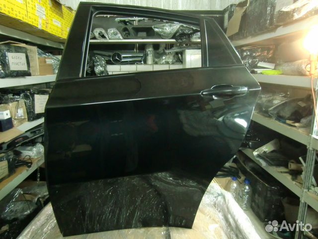 Дверь задняя левая BMW X6 E71 Дверь задняя левая BMW X6 E71