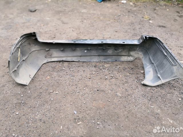 Бампер задний для Вольво s60 первого поколения Бампер задний для Вольво s60 первого поколения