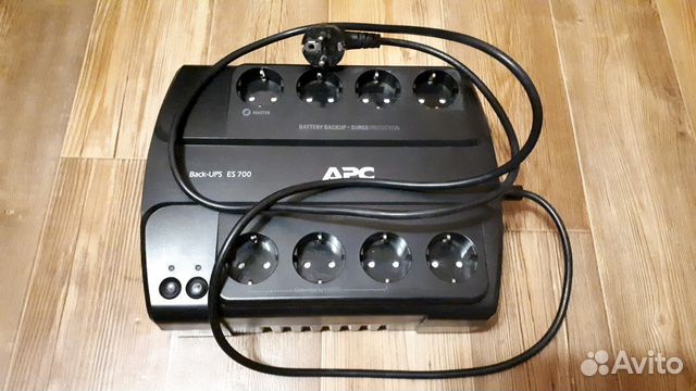 Ибп APC Back-UPS ES 700