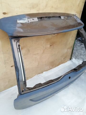 Крышка багажника Volvo XC 60 Крышка багажника Volvo XC 60